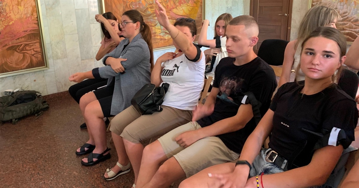 Через 3 хвилини настає смерть від сильної кровотечі: молодь Переяслава вчили її правильно зупиняти