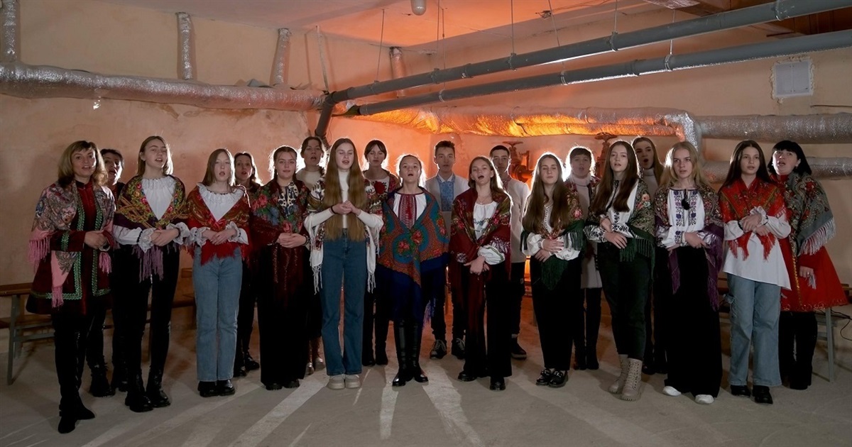 «Колядки з бомбосховищ»: калинівчани взяли участь різдвяному телепроєкті