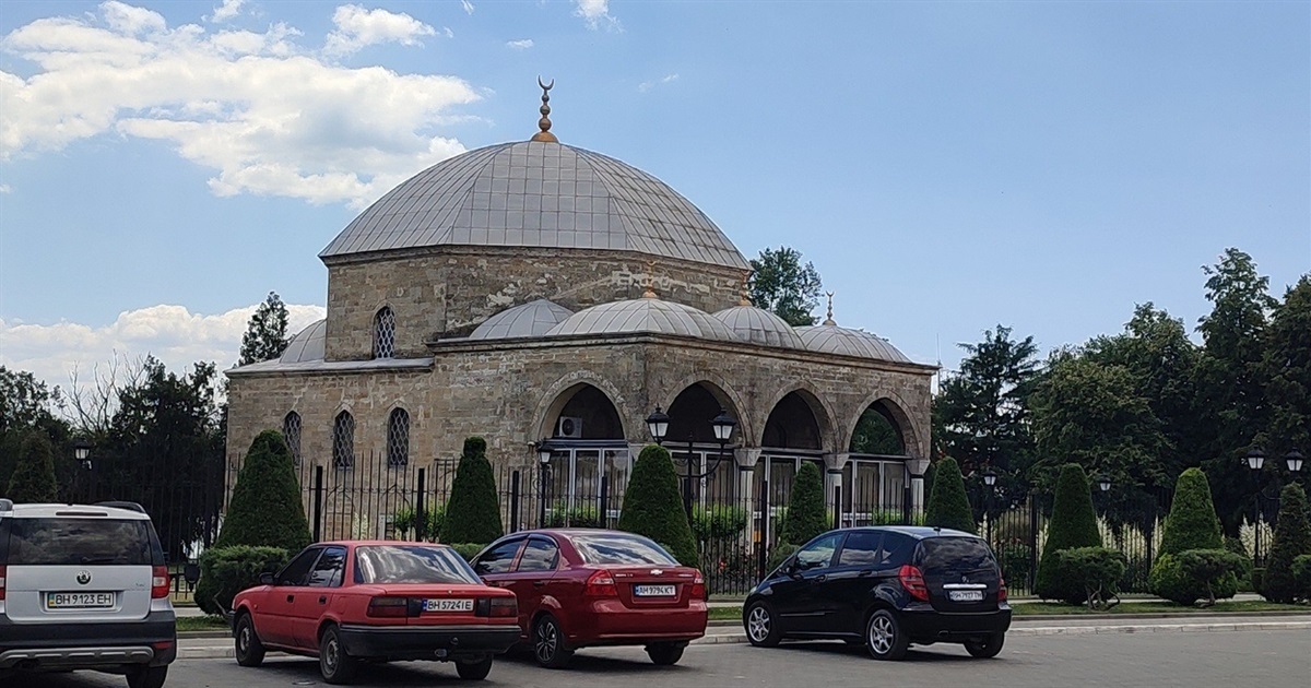 В Ізмаїлі відкрили виставку, яка запрошує на віртуальну прогулянку історичною набережною міста