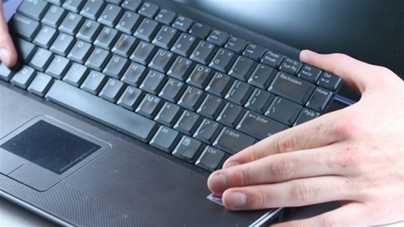 Сколько стоит замена клавиатуры в ноутбуке Lenovo?