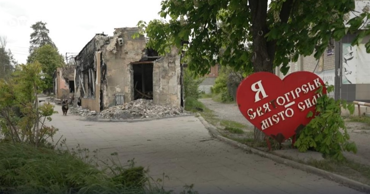 За тиждень зі Святогірської громади евакуювали 58 людей. Що там зараз відбувається