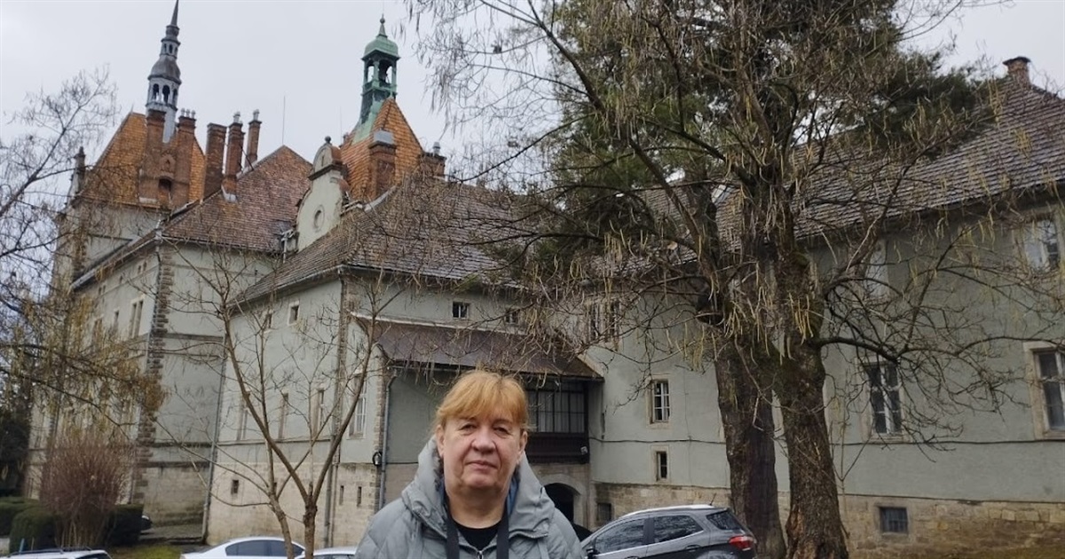 Про Шенборнів, люстру, вигадки та історію дізнавайтесь тут