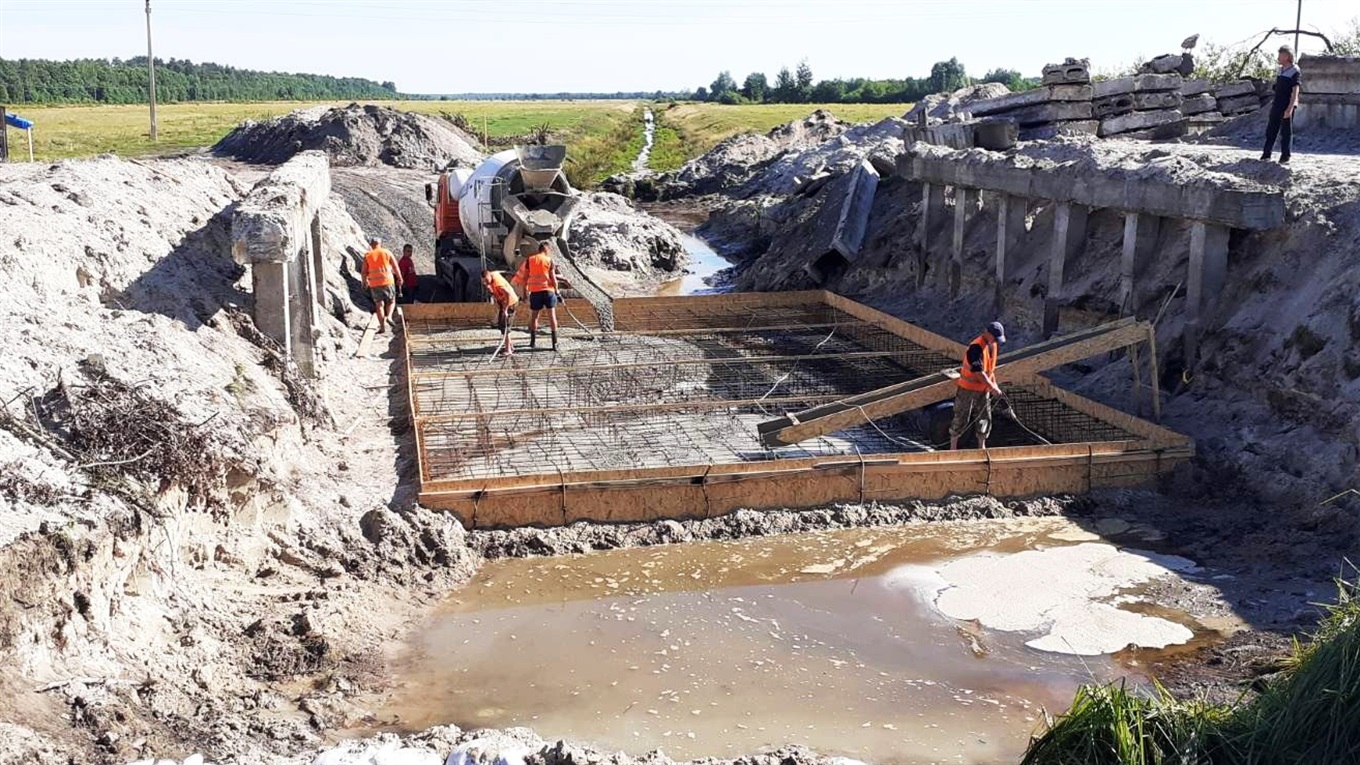 Довгожданий міст у селі Луко майже за 10 мільйонів гривень нарешті почали ремонтувати