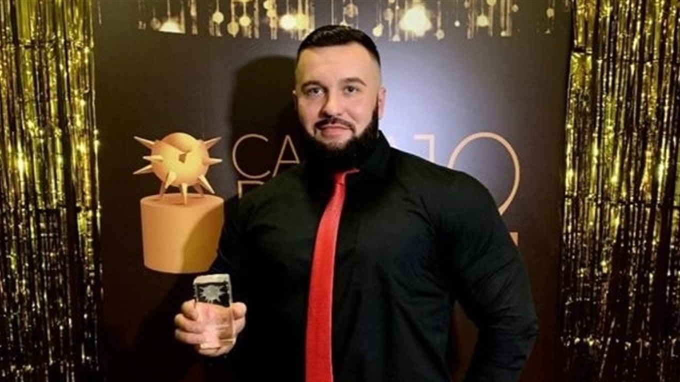 Полицейский из Горловки Александр Дыбов стал Сантой года в Киеве. Что в нем – от волшебника