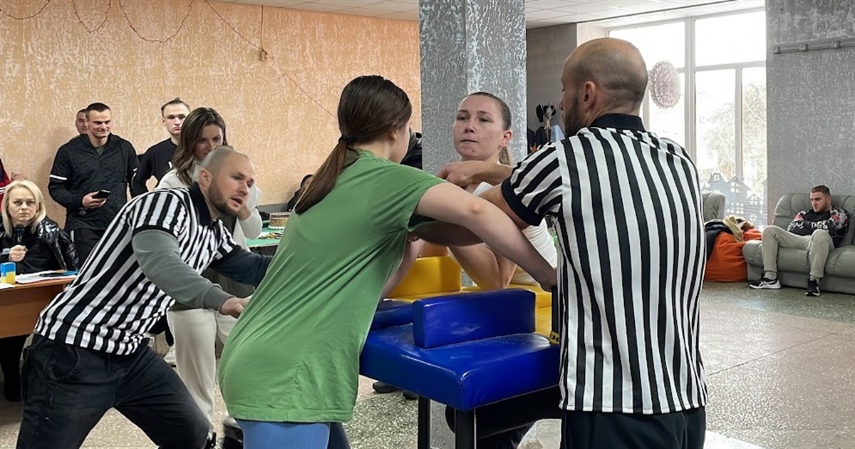 У Мені відбувся чемпіонат Чернігівської області з армспорту. Хто переміг