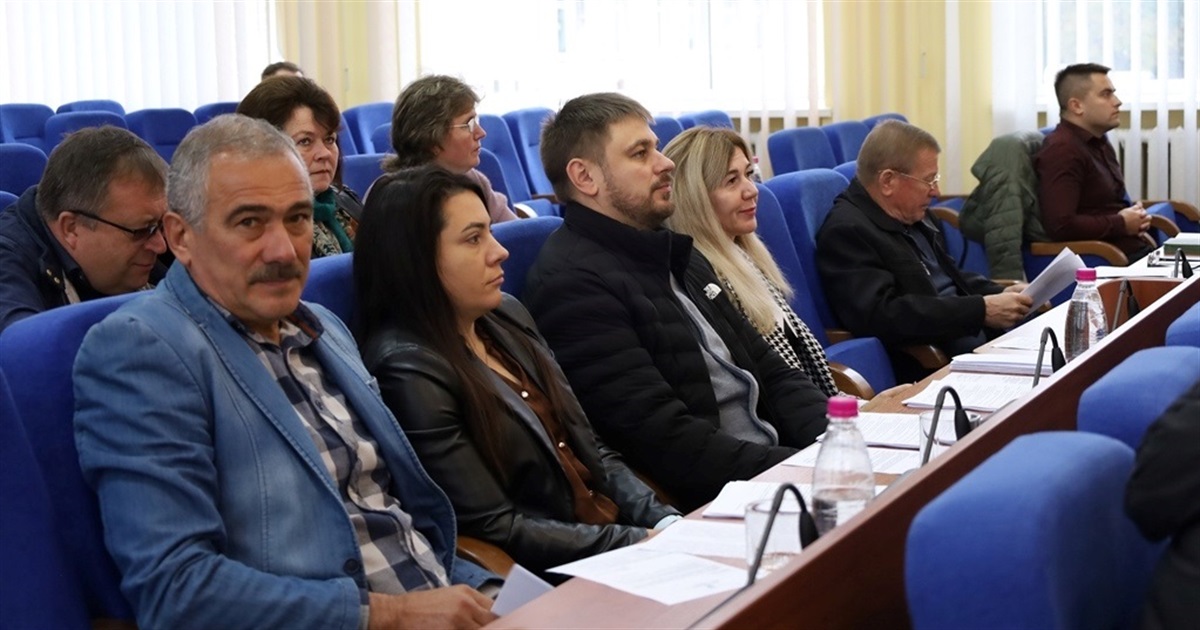 У Звягелі оновлять текст на "Сонячному годиннику": відбулося засідання виконавчого комітету