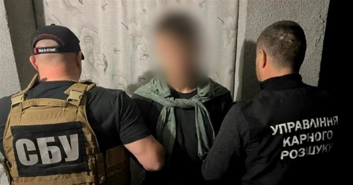 Підлітки на замовлення РФ підпалювали машини ЗСУ в Ізмаїлі та Одесі