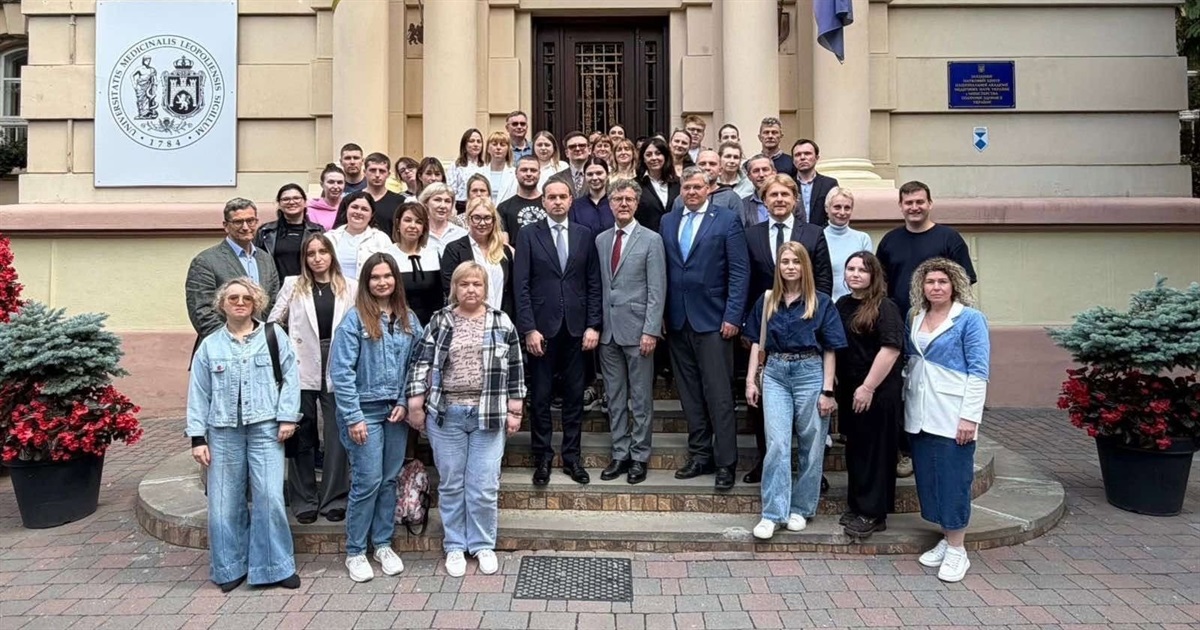 Лікар зі Старокостянтинова переймав досвід українських та австрійських експертів