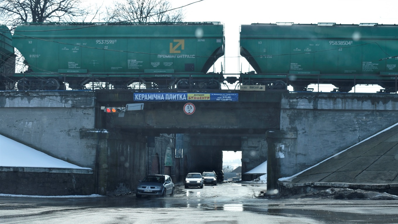 З 17 березня починають діяти нові штрафи для водіїв та пішоходів за порушення ПДР