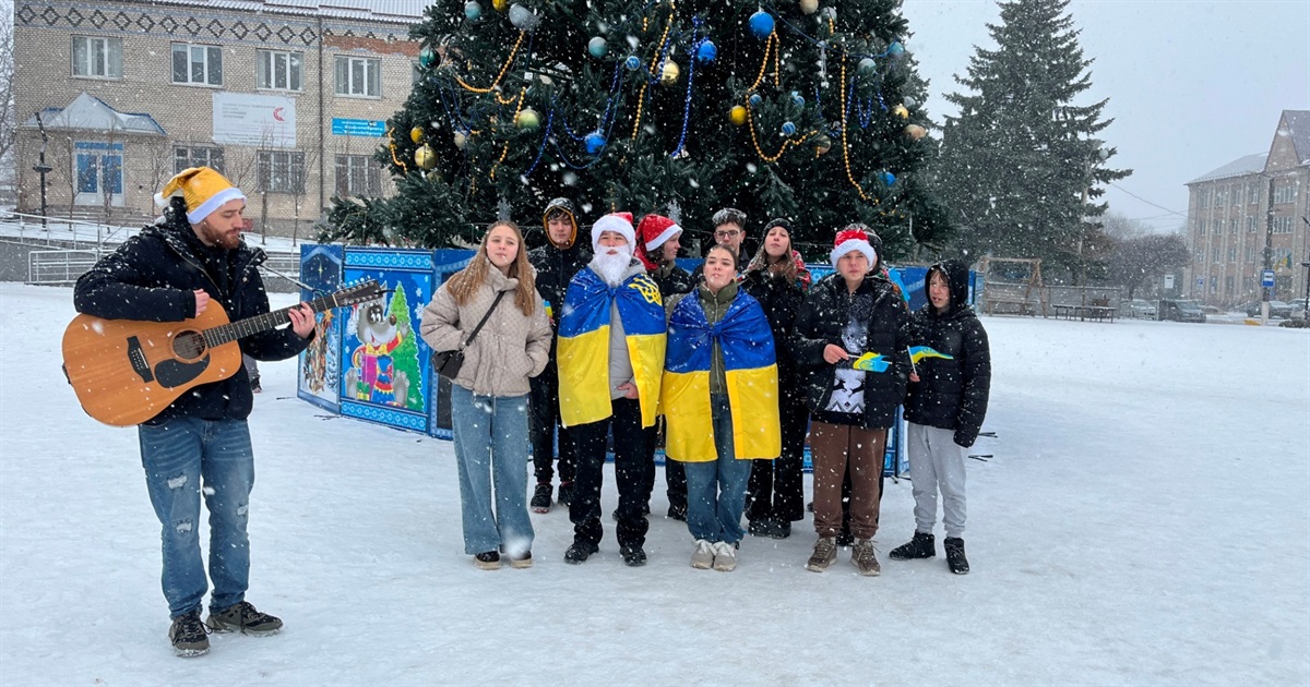 Колядка для військових. Городоцькі школярі записали привітання для захисників