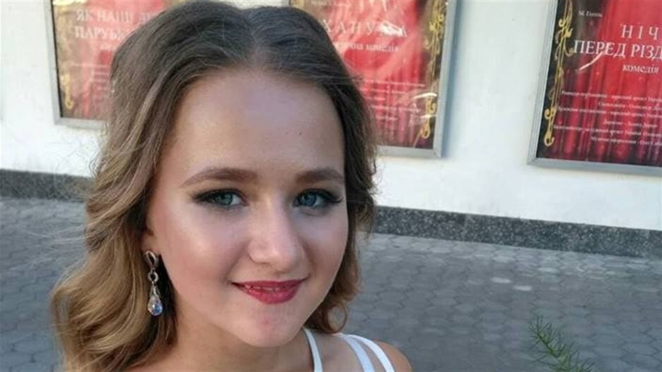 24 пісні заспівала Каріна Ситник на першому сольному концерті