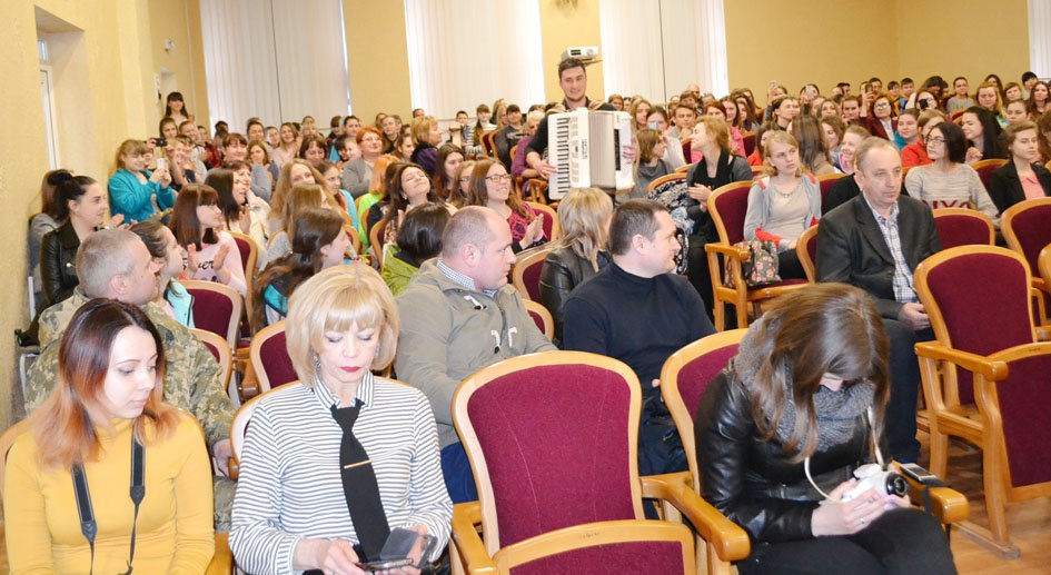 «Золоті леви чорної сотні» дали благодійний концерт у Покровську