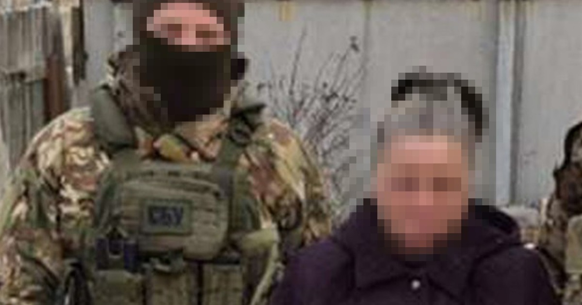 На велосипеді збирала локації ЗСУ для Росії. У Слов'янську затримали інформаторку окупантів