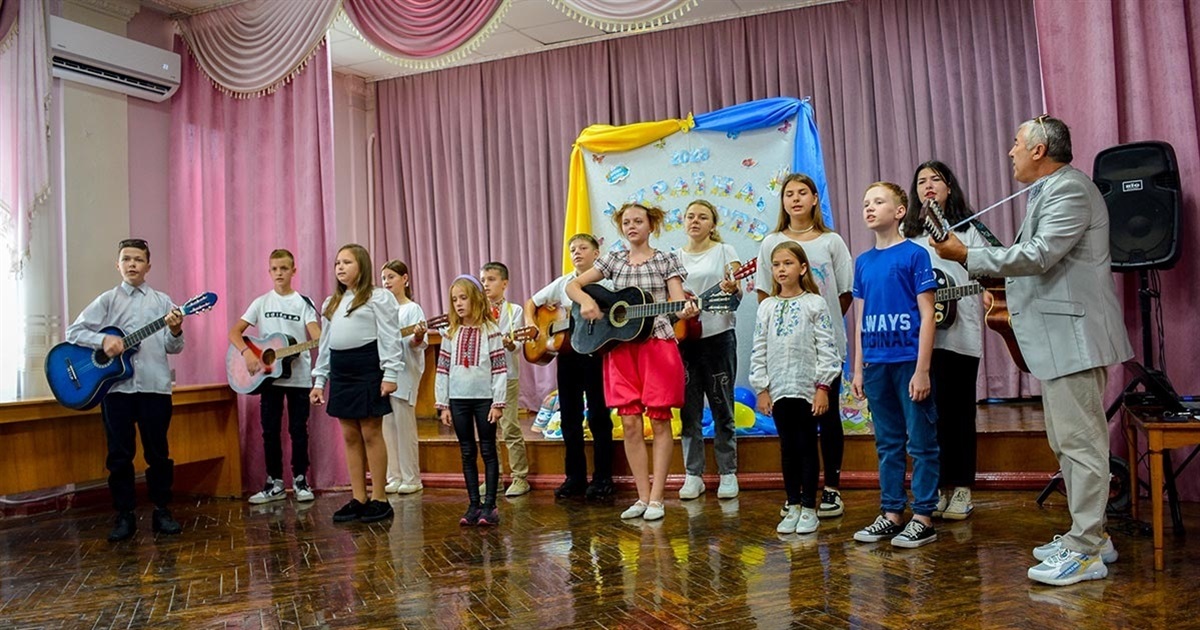 Творчі, патріотичні, активні та натхненні: День відкритих дверей у Кагарлицькому ЦДЮТ