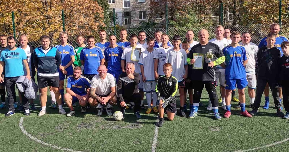 У Первомайську відбулися відкриті змагання з мініфутболу. Золота футбольна осінь