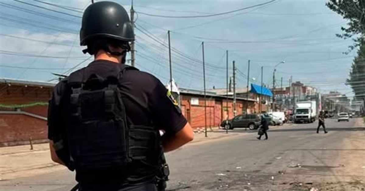 Росія вдарила по центральному ринку Слов'янська — постраждало шестеро людей