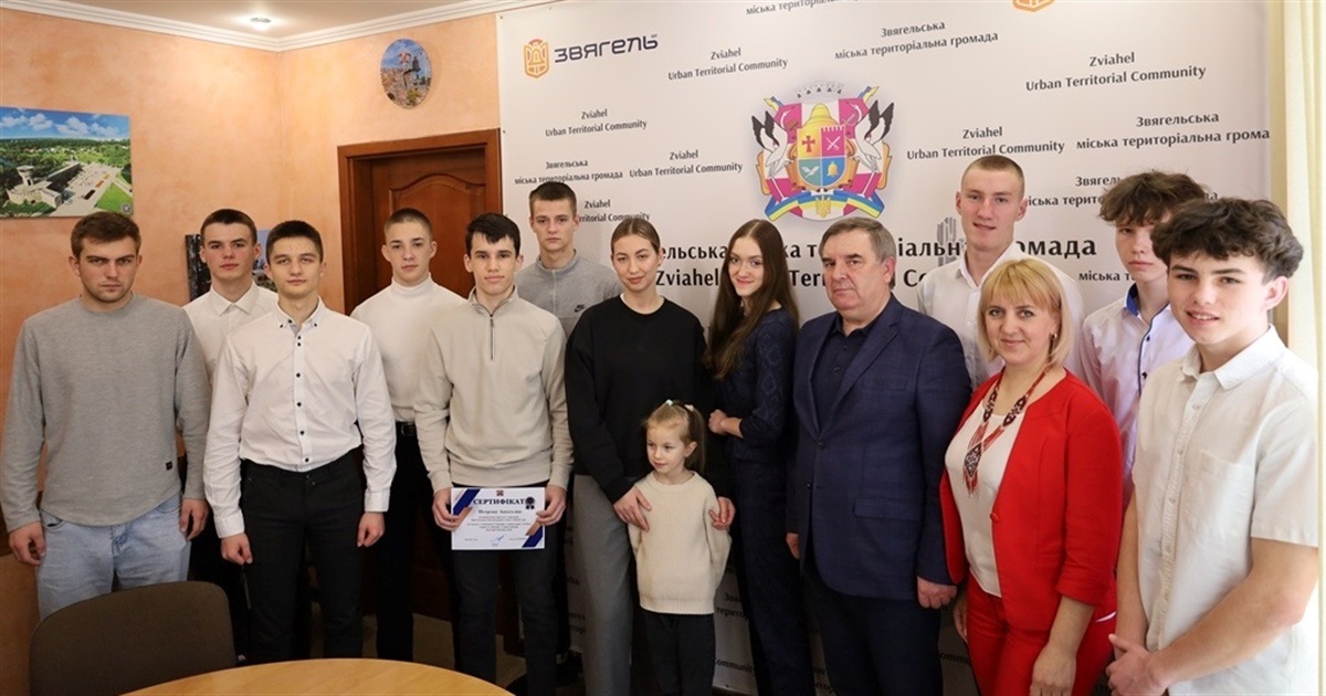 Десять звягельських спортсменів отримали сертифікати на виплату стипендій: перелік стипендіатів