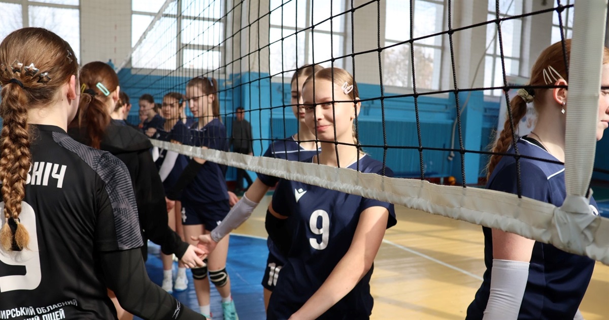 Фінал, боротьба і срібло: як звягельські волейболістки виступили на обласному чемпіонаті