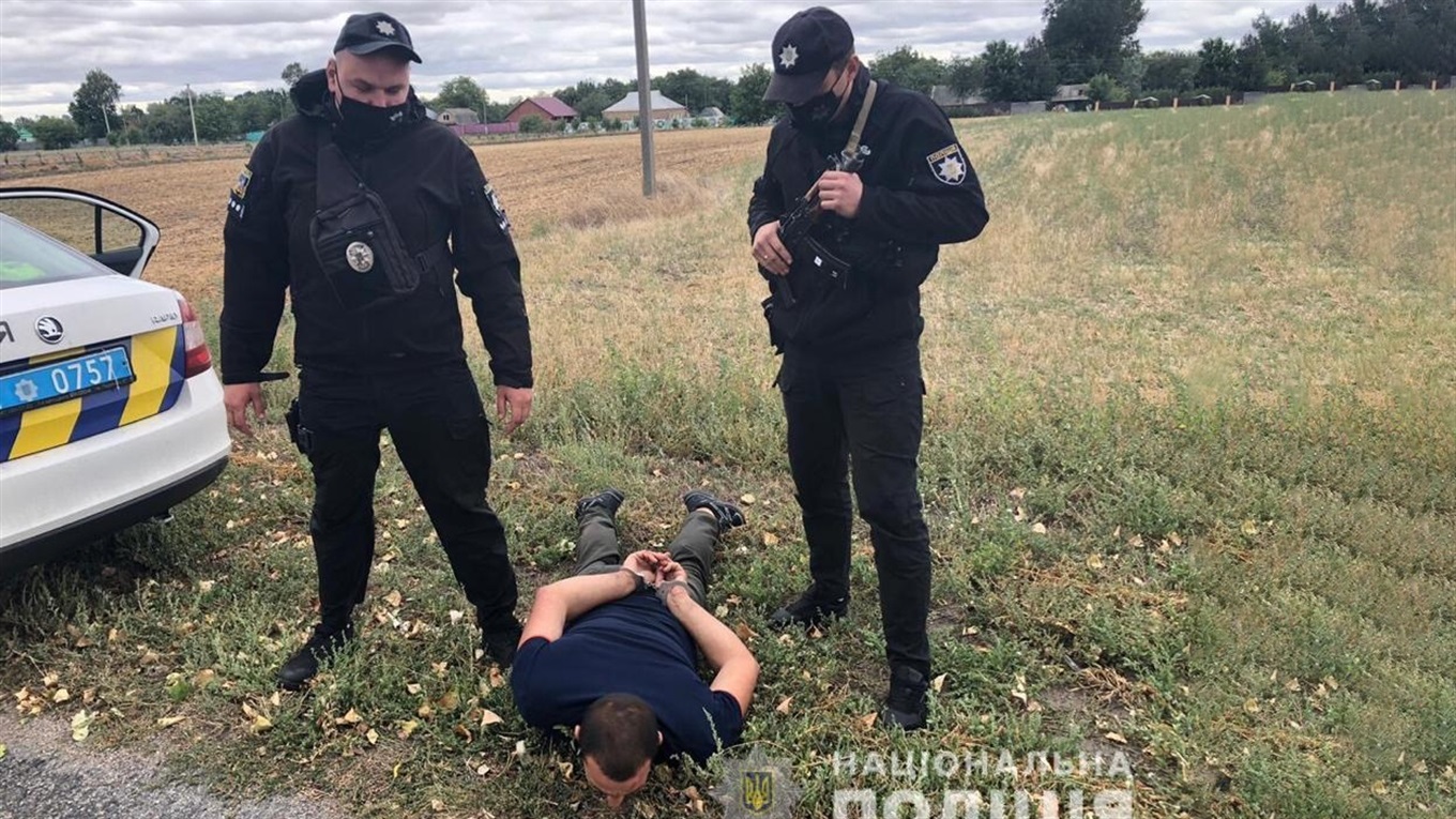Кагарлицькі поліцейські затримали чоловіка, який вбив рідну бабусю