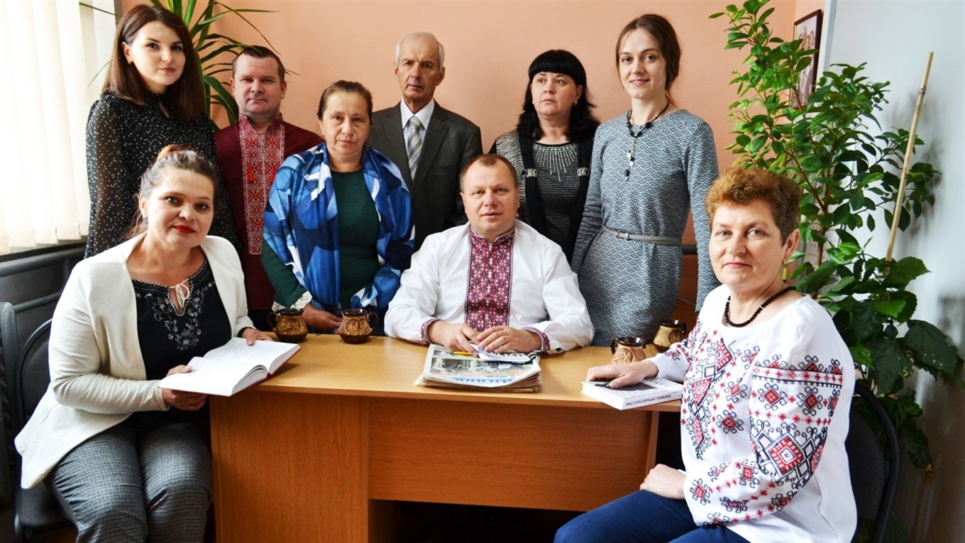 Пропонуємо для бізнесу і ОТГ читацьку аудиторію на 100  тисяч користувачів – за передплату на газету