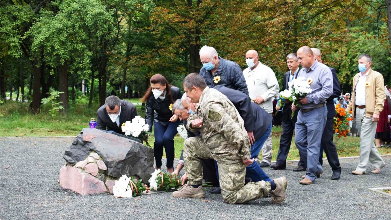 У Володимирці вшанували пам'ять загиблих за Україну