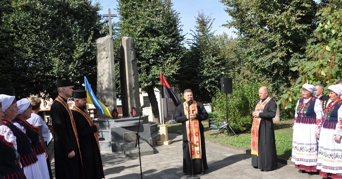 «Єднаймося, братове, з лемківського краю»: у Чорткові вшанували пам’ять жертв депортації українців