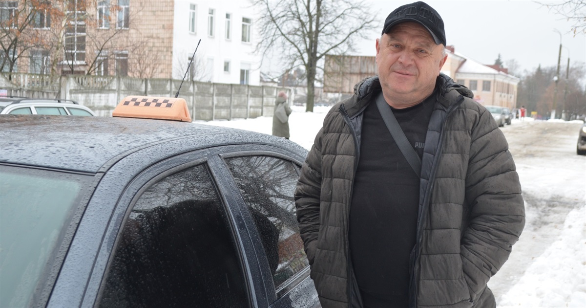 Люди скаржаться, що в Корюківці дуже дороге таксі. А чи насправді це так?