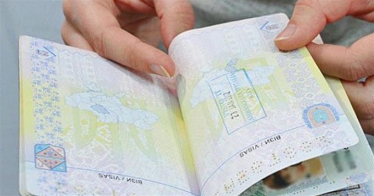 Без штампів в закордонному паспорті. ЄС переходить на цифрову систему реєстрації