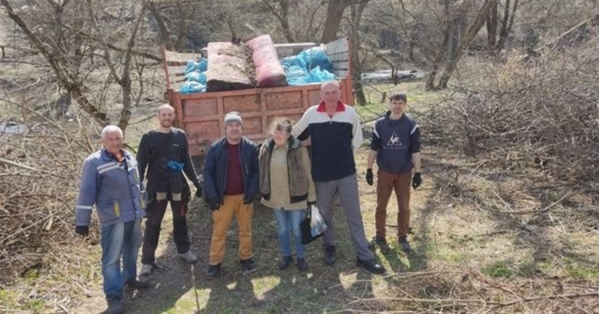 На вихідних у Новограді провели толоку: хто долучився