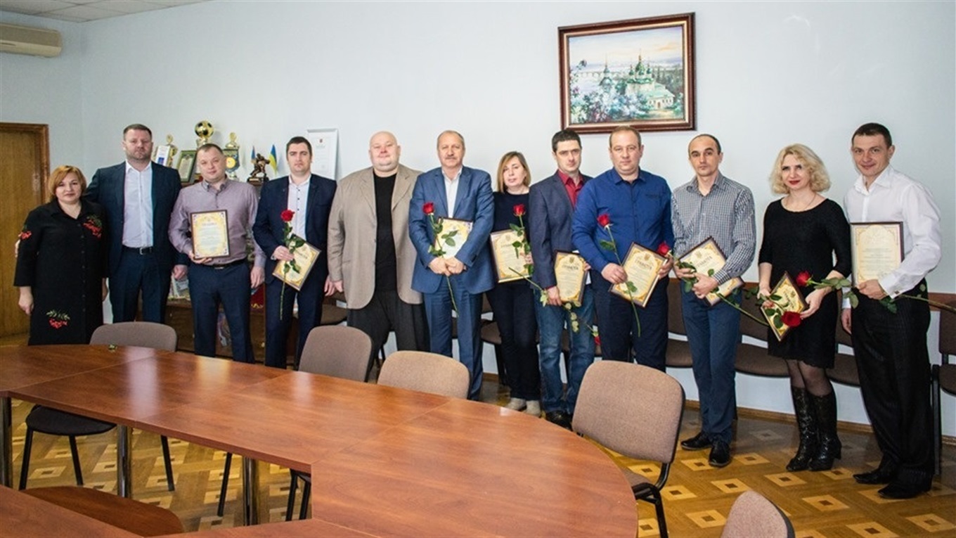 У Жмеринці енергетиків привітали з професійним святом: фоторепортаж