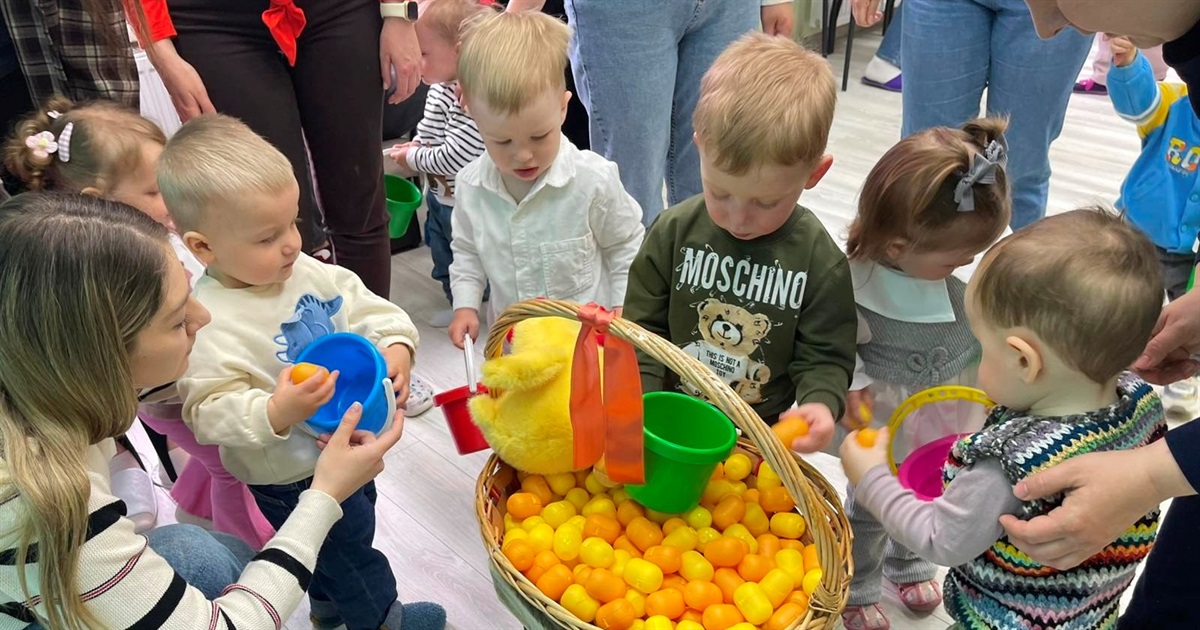 «Великодні традиції у родинному колі»: у Центрі раннього розвитку дитини відбулася сімейна зустріч