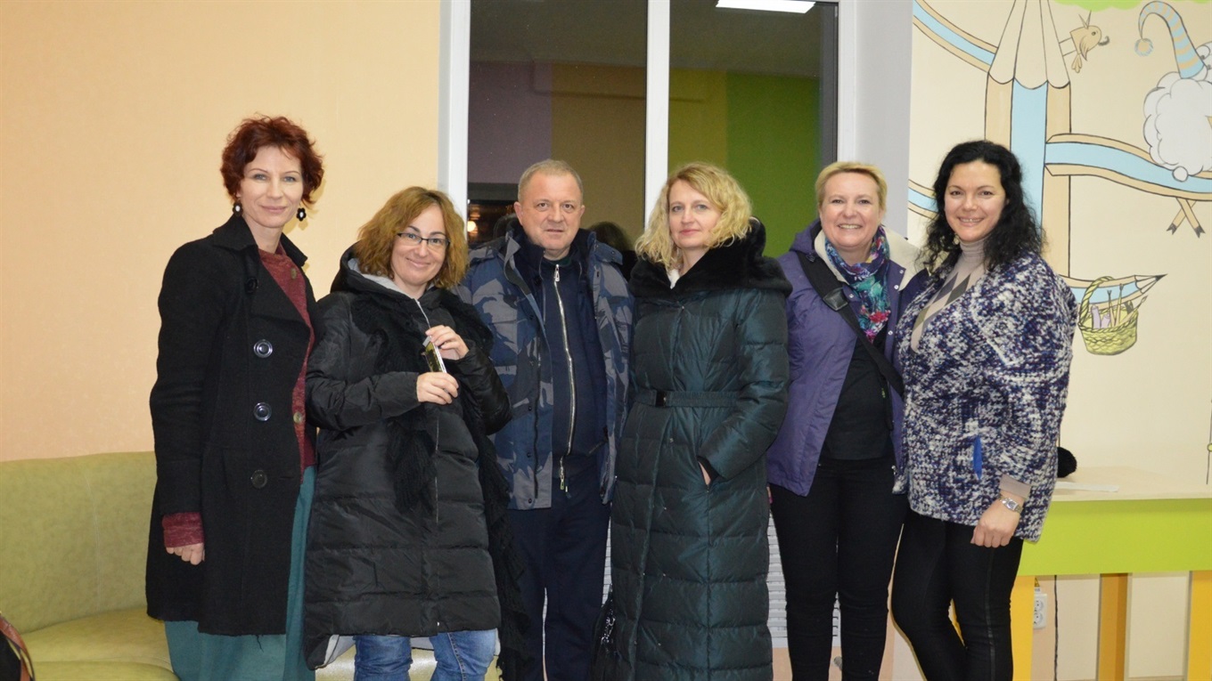 Поляки в Сватівську психлікарню купили устаткування та облаштували реабілітаційну кімнату