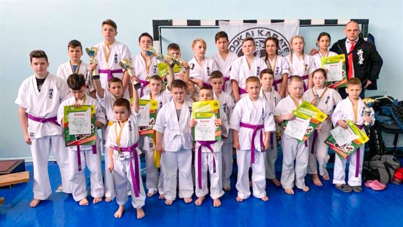 Кагарлицькі каратисти привезли нагороди із чемпіонатів з кікбоксингу ISKA та Зендокай Карате До