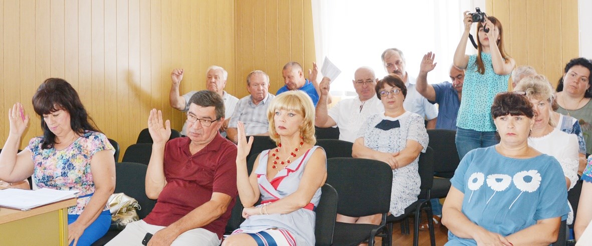 Районний бюджет наповнюється, зростають і видатки