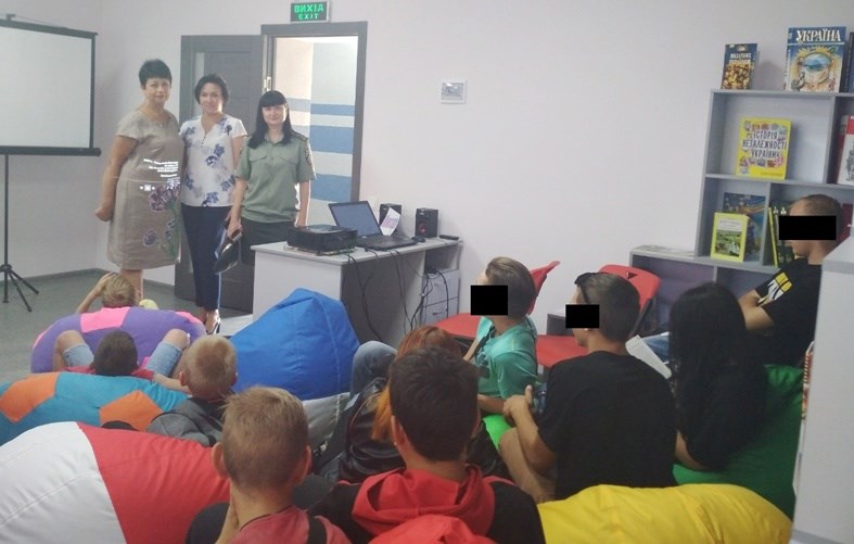 Підлітки, підобліковні в органах превенції, побували на відкритті молодіжного центру