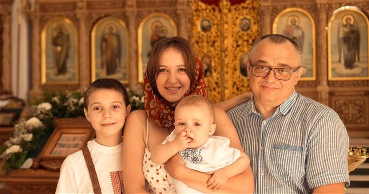 Мрію відкрити салон у Горлівці. Як родина переселенців заснувала на Донеччині мережу перукарень