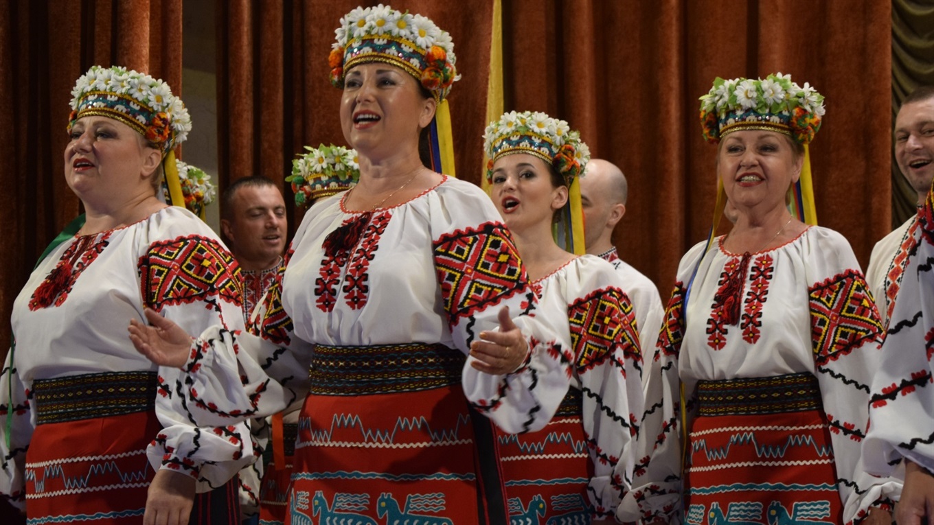 На День Конституції до Жмеринки завітав академічний ансамбль пісні і танцю