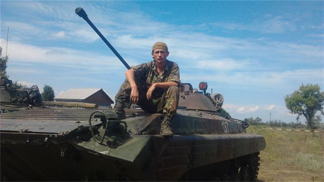 Смерть рахує до трьох: історія життя та загибелі попаснянського хлопця під Іловайськом