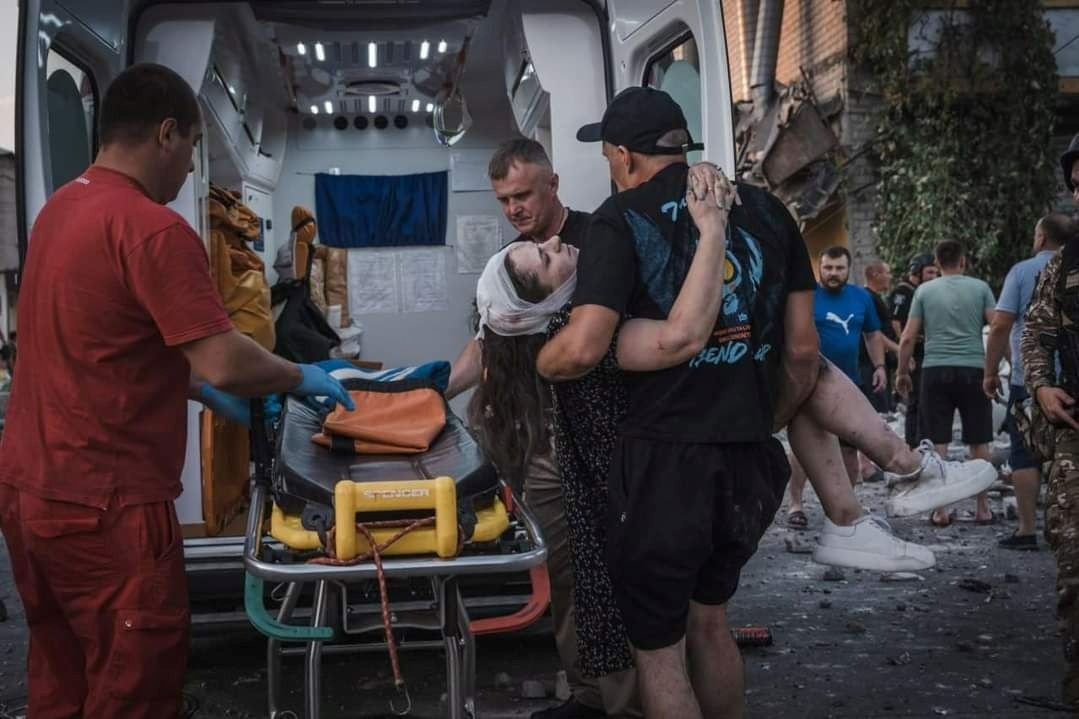 Пошуково-рятувальна операція у Покровську після ракетного обстрілу, 7 серпня 2023