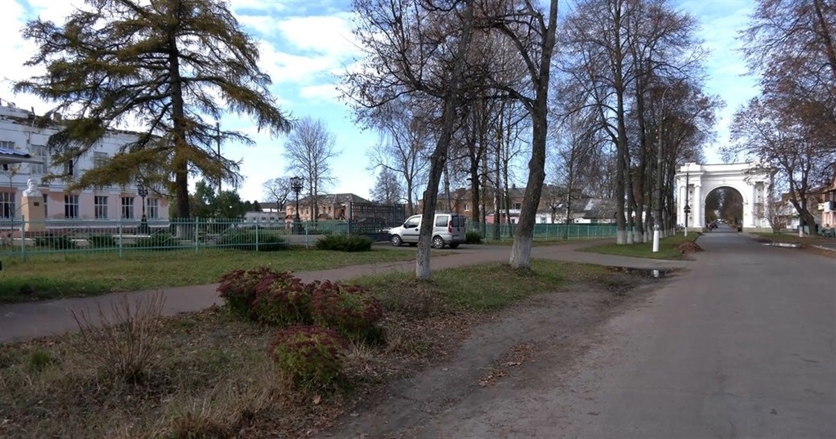 У Новгороді-Сіверському хотіли назвати вулицю на честь земляка-Президента: що з того вийшло