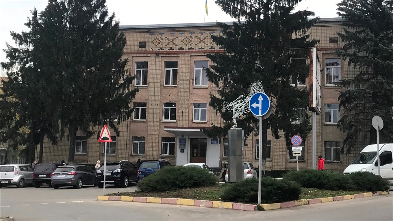 42 депутати Жмеринської районної ради та 8 політичних сил: результати голосування в районі