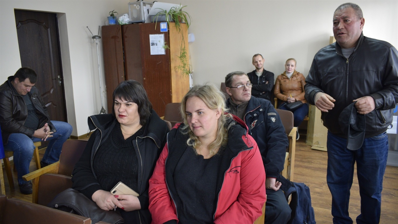 Депутати в Леляках не прийшли на сесію: питання про об’єднання з Жмеринкою залишилося відкритим
