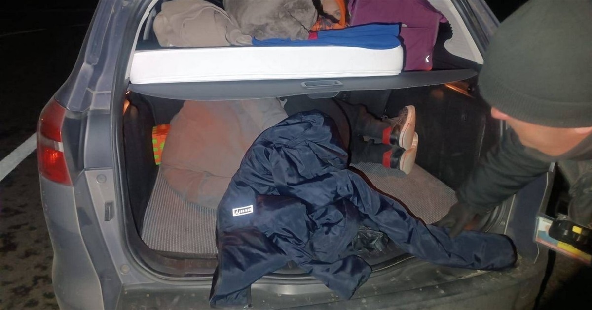В багажнику авто прикордонники Ізмаїльського загону виявили жителя Білої Церкви