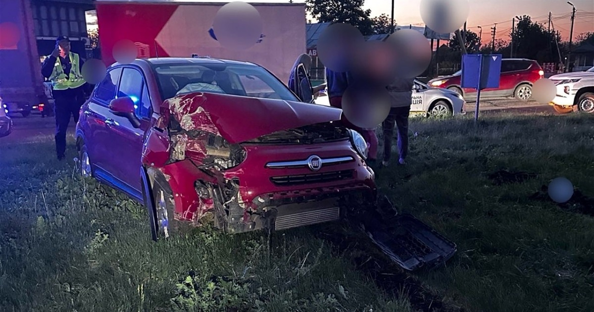 Нетвереза водійка вчинила ДТП в Мамаївцях та отримала два протоколи від патрульних