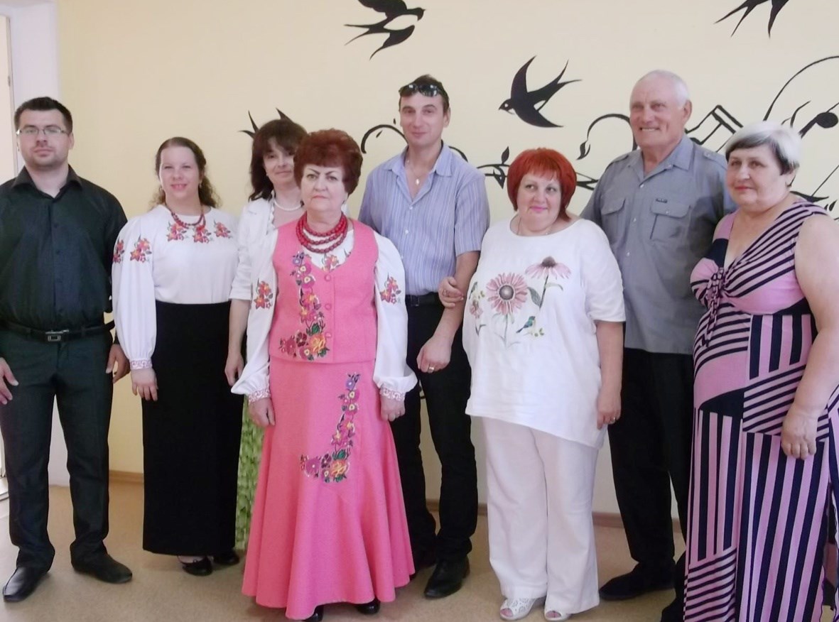 У Родинській музичній школі презентували збірку "Леонтович єднає міста"