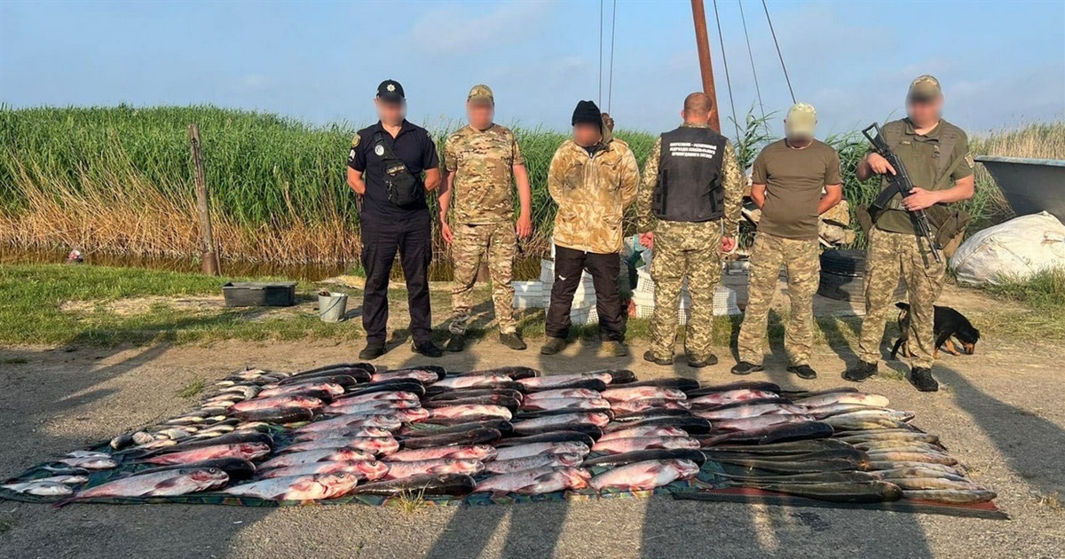 Ізмаїльські прикордонники затримали браконьєра з уловом на майже 400 тисяч гривень