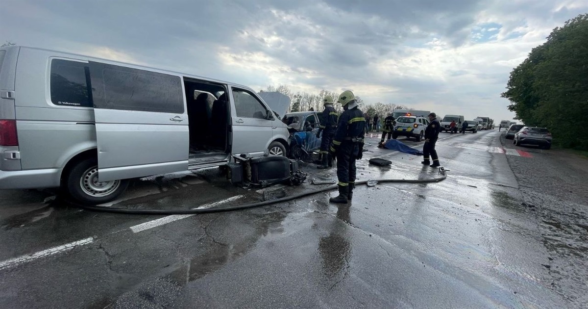 У ДТП поблизу Стовп’яг загинув 32-річний переяславець, ще двоє людей постраждали: хроніка поліції