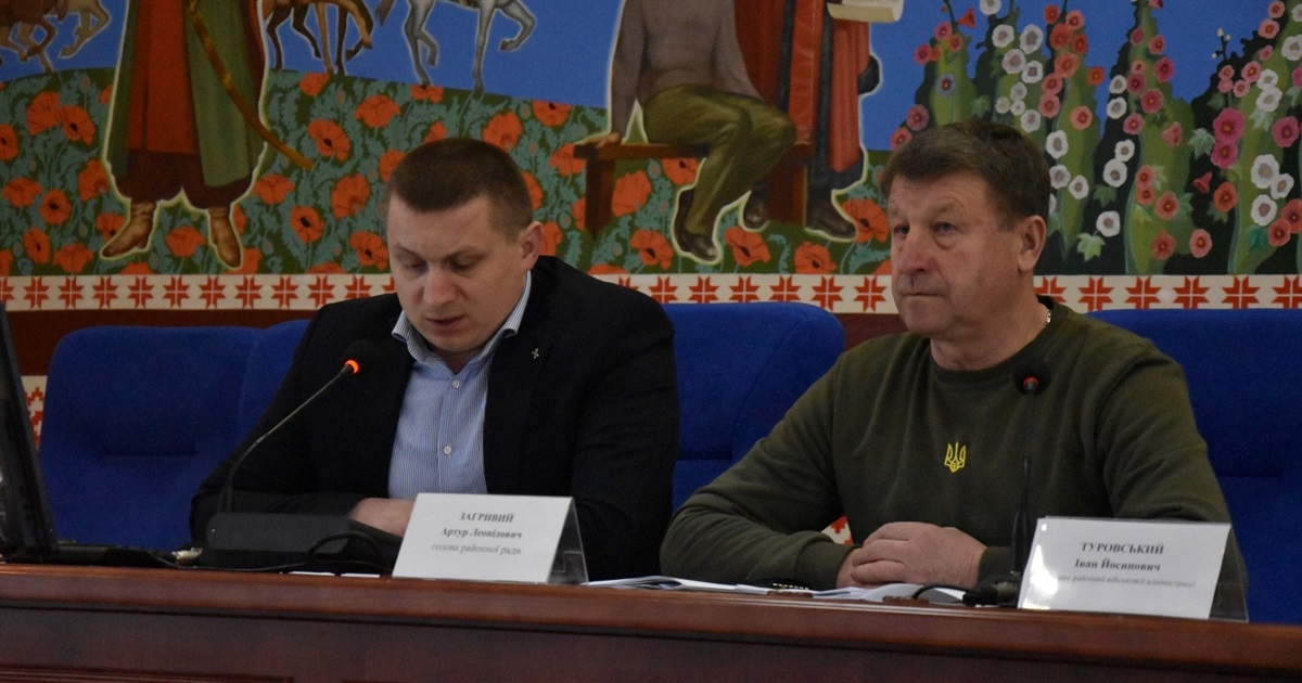 Новий депутат, захист культурної спадщини й підтримка ЗСУ: основні моменти сесії районної ради