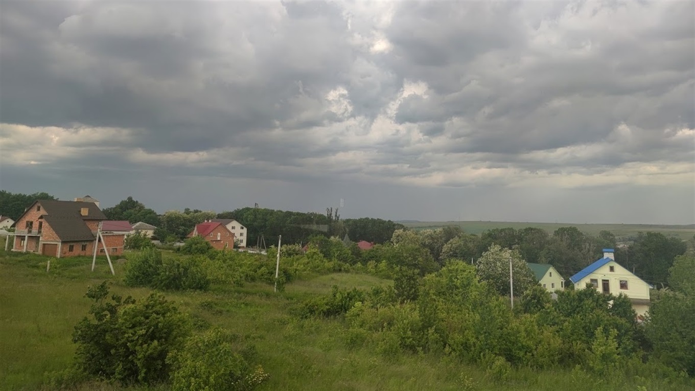 Порядок приватизації земельної ділянки, на якій знаходиться приватний житловий будинок