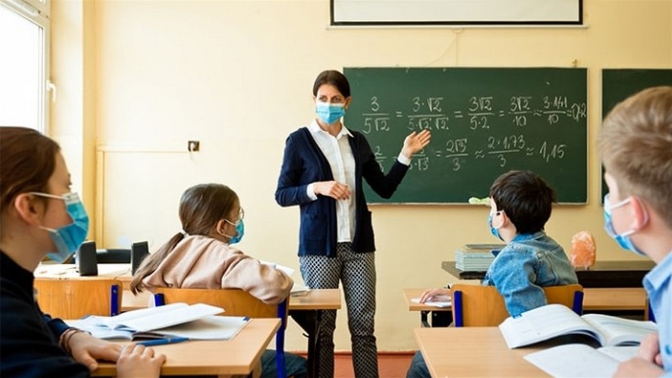 В Измаиле лишь пятая часть учителей вакцинирована: когда нас ждет дистанционка